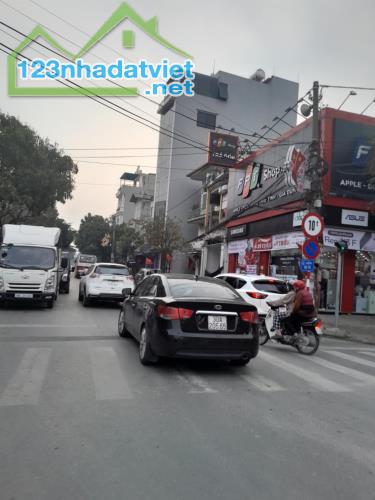 CỰC HiẾM Nhà Dân Xây 4 Tầng Đẹp Chắc chắn Ở, Đầu Tư Tuyệt vời Phố vân Trì Đông Anh Hà Nội - 2