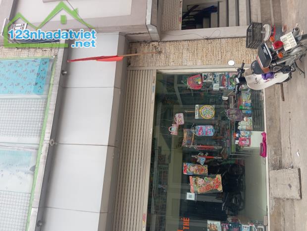CỰC HiẾM Nhà Dân Xây 4 Tầng Đẹp Chắc chắn Ở, Đầu Tư Tuyệt vời Phố vân Trì Đông Anh Hà Nội