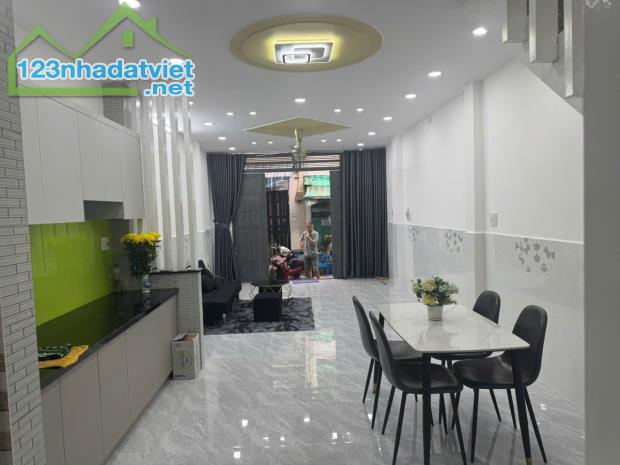 Bán Nhà Tân Hòa Đông - Bình Tân Giáp Q.6 - 40m² - 2 tầng - Hẻm Đẹp - Hoàn Công Đủ - 2