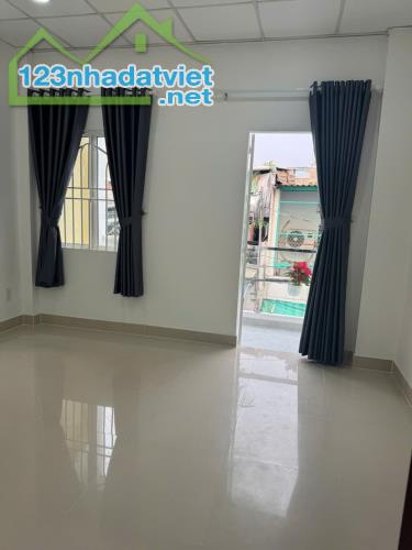 Bán Nhà Tân Hòa Đông - Bình Tân Giáp Q.6 - 40m² - 2 tầng - Hẻm Đẹp - Hoàn Công Đủ - 5