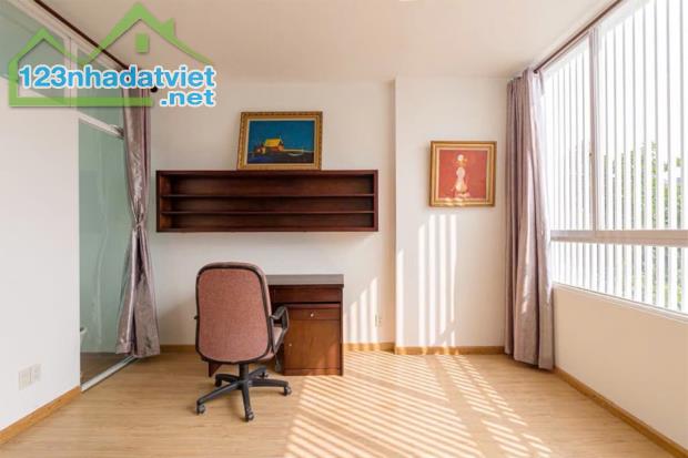 Bán nhà Lê Văn Thọ Phường 8 - Nhà thờ Hạnh Thông Tây, Xe hơi, 4m x 23m - Giá 9.5 tỷ TL - 5
