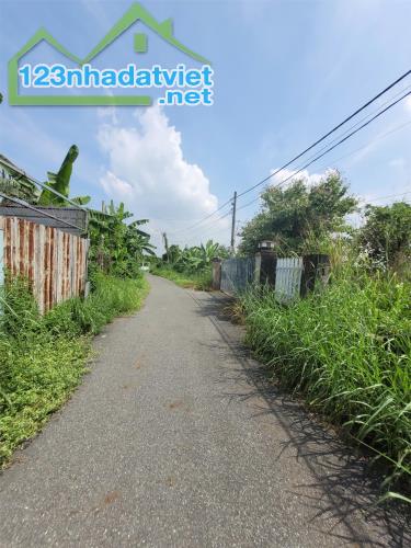ĐẤT ĐẸP- CHÍNH CHỦ Cần Bán Nhanh Đất vị trí đẹp Tại huyện Củ Chi, TPHCM