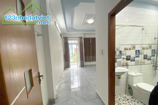 Bán nhà hẻm 8m, Đường số 53 P.14 Gò Vấp, 72m² (4m x 18m) 5 Tầng - Giá 9.3 tỷ TL - 4