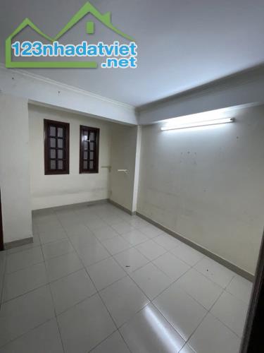 MT NGUYỄN KIỆM - ĐỒI DIỆN BV 175 - VỪA Ở VỪA KINH DOANH - 75M2 (4,7x16) 4 TẦNG, 4PN CHO - 3