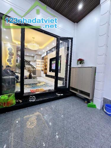 THANH XUÂN-KHỦNG VỀ DIỆN TÍCH, DÂN XÂY KCBTCC, NHÀ MỚI FULL NỘI THẤT- 2 THOÁNG, DT54m x4 - 1