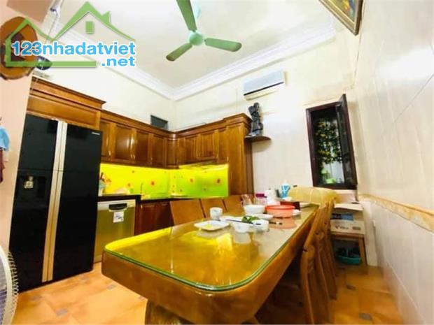 Bán nhà mặt ngõ ôtô phố Trích Sài 50m2 5tầng mặt tiền 4.2m 16.9tỷ Tây Hồ - 3