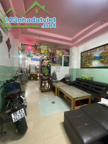 Bán Nhà HXH Dương Quảng Hàm   P5 ,6m x 22m ,Giá  14,1 tỷ Thương Lượng Mạnh. - 1
