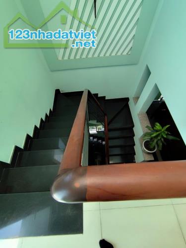 Bán nhà Hẻm xe hơi 6m Cách Mạng Tháng Tám - Hòa Hưng, 6/7x24m, 3 T, 6PN, 19.9 tỷ - 1