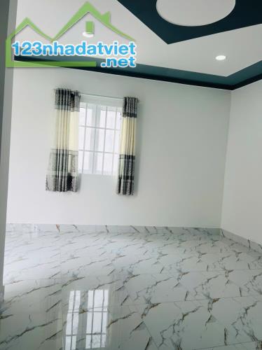 Ngân Hàng Thanh Lý Nhanh Nhà 1 Trệt 1 Lầu 4x20m2 Gần bệnh viện nhi đồng Tân Kiên - 4