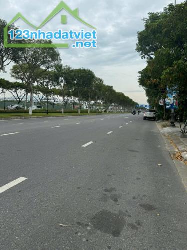 💎Chính chủ gửi bán lô đất 2 MT Nguyễn Sinh Sắc,P Hoà Minh, Quận Liên Chiểu.Đà Nẵng
