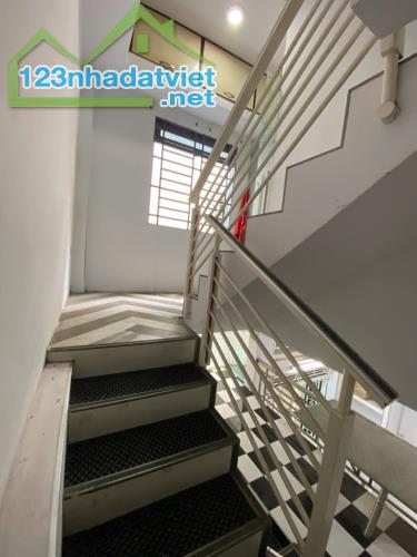 TRUNG TÂM Q10- ĐIỆN BIÊN PHỦ - NGANG 6.26M- GIÁP Q1- Q3 - 5 TẦNG - DTSD 80M2- CHỈ 5.5 TỎI - 2
