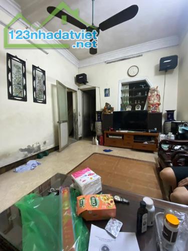 Đất Đống Đa - Đường Láng, Ngõ Nông Thông Tứ Tung, Xây CCMN, Giá Đầu Tư Ngon 95m2, Giá 16tỷ - 1