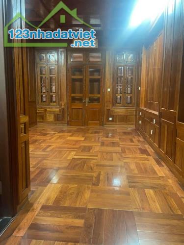 ĐỘC LẠ, NGÕ 603, LẠC LONG QUÂN, TÂY HỒ-GARA-TM-KD: 77M X7T, MT 4,5M, GIÁ 30,9 TỶ - 2
