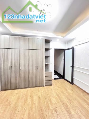 BÁN NHÀ TAM TRINH, 30M2 x 5TẦNG, NHỈNH 4 TỶ, 3 BƯỚC RA MẶT PHỐ - 4