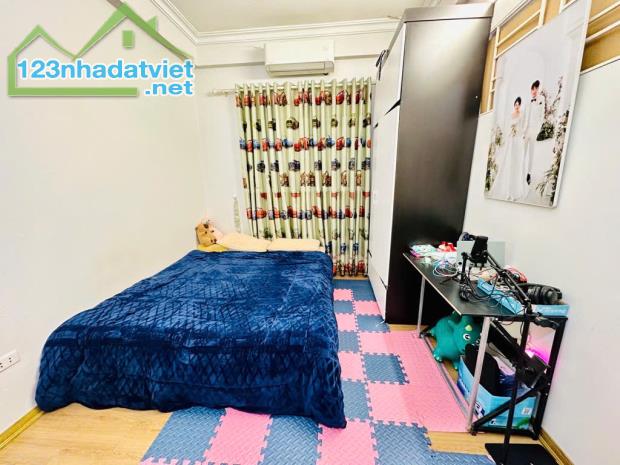 BÁN NHÀ MỚI TÂY HỒ - LÔ GÓC 3 MẶT THOÁNG  BA BƯỚC CHÂN RA ĐƯỜNG Ô TÔ - 1