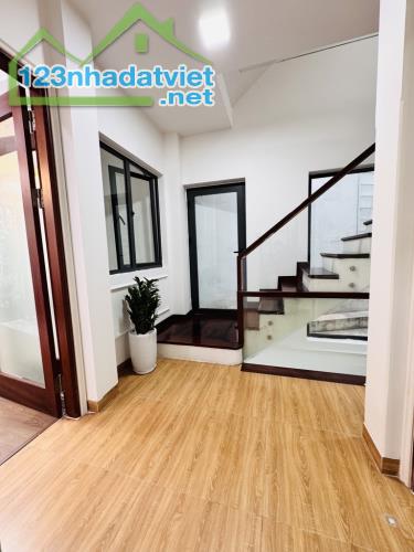 BÁN NHÀ MAI DỊCH PHÂN LÔ – Ô TÔ VÀO NHÀ DT 74M2 X 4T GIÁ 15.5 T LH: 0949859830. - 1