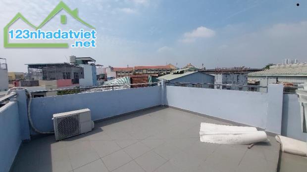 Bán gấp nhà mới đẹp lung linh ở ngay Lương Văn Can, hẻm rộng rãi, 75m2, Sổ hồng riêng,