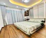 Nhà Nguyễn Khánh Toàn 30m2 Ô Tô Dừng Đỗ Ngày Đêm Cần Bán Gấp Giá Hơn 5 Tỷ