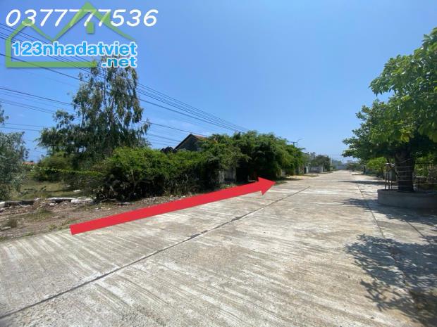 Bán đất thổ cư 2 mặt tiền trước sau 2176m2, Đại Lộ Hùng Vương, TX Đông Hòa, Phú Yên - 1