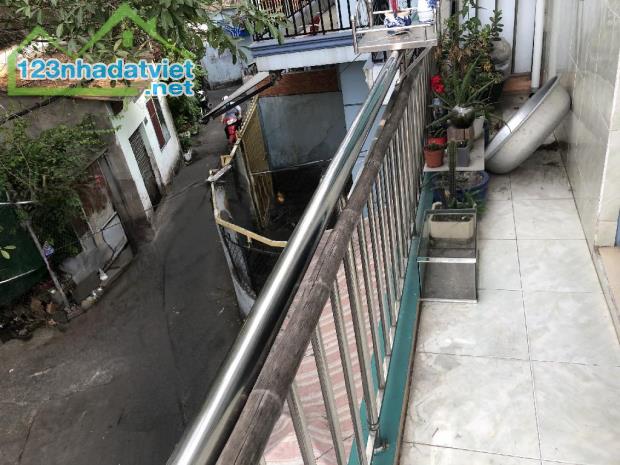 Bán Nhà gần chợ Da Sà, đường Tỉnh Lộ 10 - 5x7,5 -  2Tầng - Hẻm 5m - Giá Chỉ 2 tỷ hơn. - 5