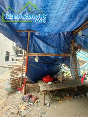 Bán đất Cự Khối 34m mặt tiền 3,4m Giá 2,4tỷ - 3