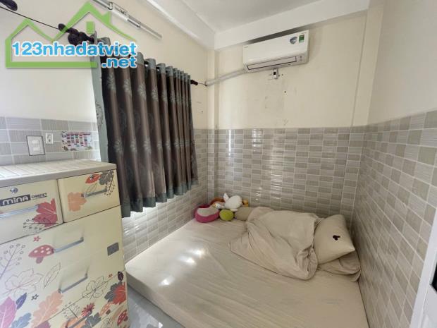 GIẢM 500 TRIỆU - CHÍNH CHỦ - HỒ THỊ KỶ - 4 X 12 - 4 TẦNG HOÀN CÔNG ĐỦ - GẤP BÁN - P1 QUẬN - 4