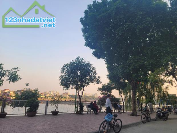 BÁN NHÀ BÙI XƯƠNG TRẠCH - Ô TÔ DỪNG ĐỖ - KINH DOANH - VIEW HỒ THOÁNG MÁT - 60M2 - NHỈN - 2