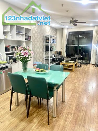 CHUNG CƯ TIME CITY, VINH TUY, HB. DT: 82m².   Tầng cao.   Giá: 7,6tỷ - 1