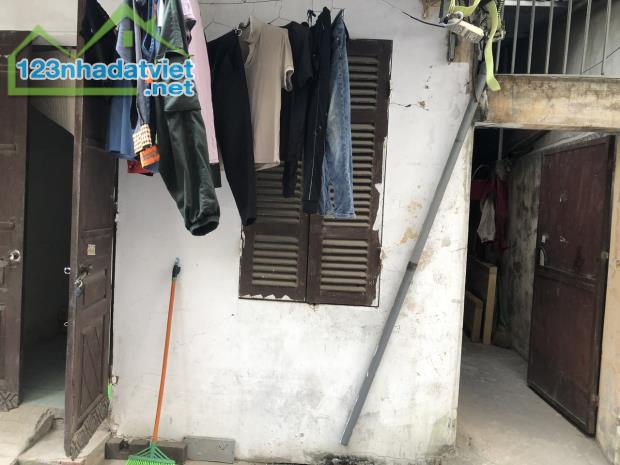 Siêu hiếm, căn nhà c4 ô tô còn sót lại khu TĐC Đồng Me, Nam Từ Liêm 60m2 giá 13.3 tỷ - 1