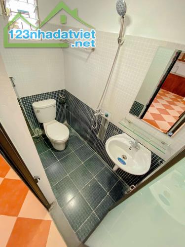 🏠 BÁN TÒA CCMN NGÕ 219 TRƯỜNG CHINH – 65M² – 6 TẦNG – 9 PHÒNG – THU 45TR/TH🌐 - 4