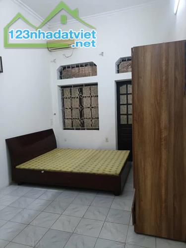 Cho thuê nhà ngõ phố Nguyễn Xiển Thanh Xuân 56m x 3 tầng, giá 11tr/tháng - 1