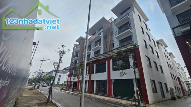 Bán liền kề Khai Sơn Town lô góc 100m², 5 tầng, tiện ích đẳng cấp, sổ đỏ chính chủ