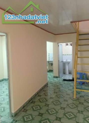 Bán nhà SÁT ĐƯỜNG LỚN 45M2, CĂN GÓC KHÔNG QUY HOẠCH, Đường Chuyên Dùng 9, Quận 7. - 3