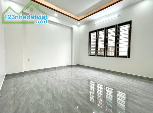 Bán nhà Cao Thắng, Hạ Lý, Hồng Bàng, Hải Phòng. 3 tầng, 52m2, 3,55 tỷ. Ngang 6,6m2, t2 - 4