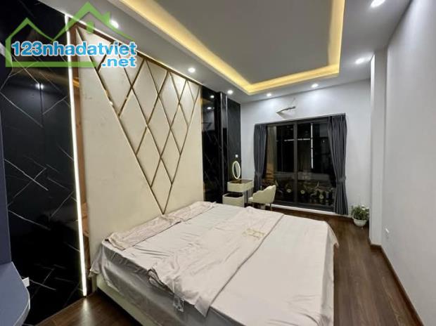 TRUNG TÂM BA ĐÌNH – NHÀ MỚI Ở NGAY – Ô TÔ ĐỖ CỬA – 8.7 TỶ - 1