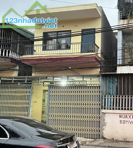 Cho thuê nhà 2 tầng, diện tích đất 89m2 (03 phòng ngủ), mặt tiền 5.7m, đường 3 ô tô