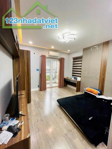 Bán nhà Biệt thự Hẻm 8m Đường số 9 - Nguyễn Văn Lượng, DT: 6x20m, 2 Tầng, 4PN, 12.7 tỷ - 4