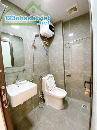 Nhà đẹp 6 tầng, tháng máy, mặt tiền 5,8m, ngõ roongh, thông, nông - 4