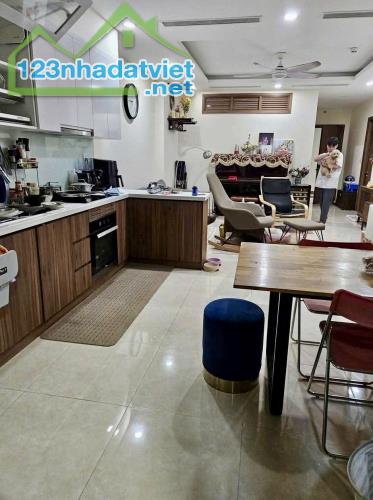 ❇CHUNG CƯ CAO CẤP GOLDEN PARK  - CẦU GIẤY 96 M2, 3 PHÒNG NGỦ, 2 VS. - 2