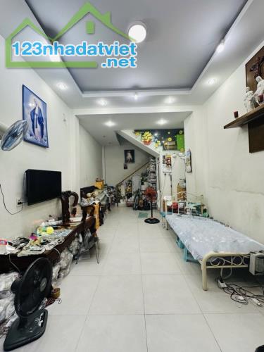 TÂN BÌNH - CHỢ PHẠM VĂN HAI - SÂN BAY - HẺM Ô TÔ - 52M2 - 5 TẦNG - NHỈNH 8 TỈ