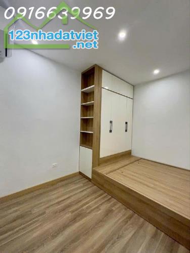 BÁN NHÀ ĐƯỜNG ĐÀO TẤN LINH LANG 40M2, Ô TÔ ĐỖ CỬA, NỘI THẤT NHẬP, CHỈ 7 TỶ! - 2