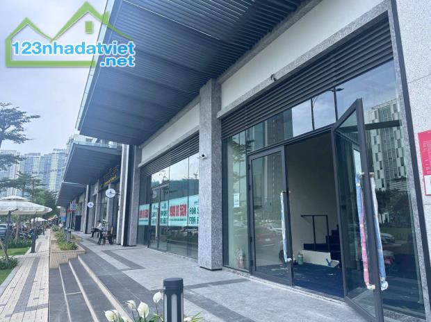 PHÚ MỸ HƯNG BÁN SHOPHOUSE ĐƯỜNG NGUYỄN LƯƠNG BẰNG DỰ ÁN CARDINAL COURT