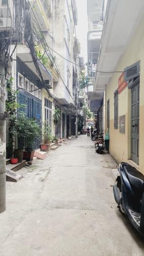 PHÂN KHÚC HIẾM, BAY NHANH, TT ĐỐNG ĐA, NHÀ DÂN XÂY ĐẸP, Ở LUÔN, 2 THOÁNG, KD CCMN ĐỈNH.