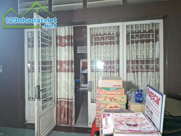 Bán Nhà Quận 7_MTKD Bùi Văn Ba_122m2+4Tầng,Ngang 5.3M,Nở Hậu L-13,7M,Đường 12M,Chỉ 22 Tỷ. - 1