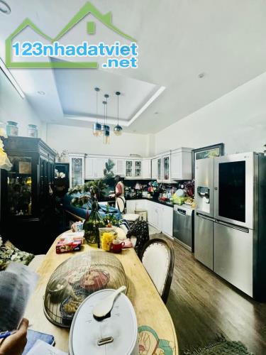 Bán nhà phân lô ô tô phố Trần Nguyên Đán 42m2, 5 tầng, MT 4m, chỉ 9.6 tỷ. 0971813682. - 2