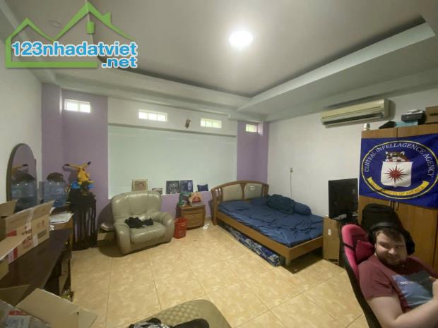 TẶNG NGAY 5 TRIỆU TIỀN MẶT cho khách chốt thuê luôn nhà mặt tiền 57 Nguyễn Minh Hoàng, P12 - 8