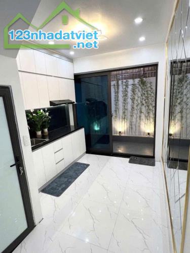 SIÊU HIẾM PHỐ KHÂM THIÊN,2 MẶT THOÁNG,TẶNG NỘI THẤT,42M2,6.6 TỶ - 3