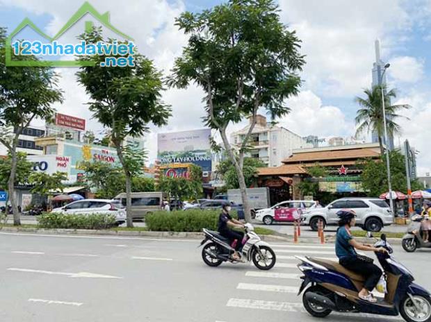 Bán Nhà góc 2MT , Diện tích : 207m2 , Đường Trần Não , P An Khánh , Q2. GIÁ CHỈ 38 tỷ