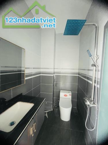 (S352)🏘️ NHÀ 4 TẦNG, NGAY KHU AEON MALL TÂN PHÚ - MỚI ĐẸP Ở NGAY - CHỈ 4.7TỶ.  🏠BÁN NHÀ - 3