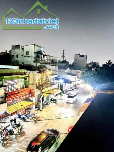 Bán Gấp nhà mặt tiền Kinh Doanh Miếu Bình Đông Lê Văn Quới 90m2,4 Tầng Nhỉnh 9 tỷ